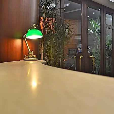 La Bussola 3* アンツィオ