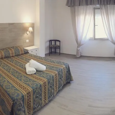 La Bussola 3* آنسيو
